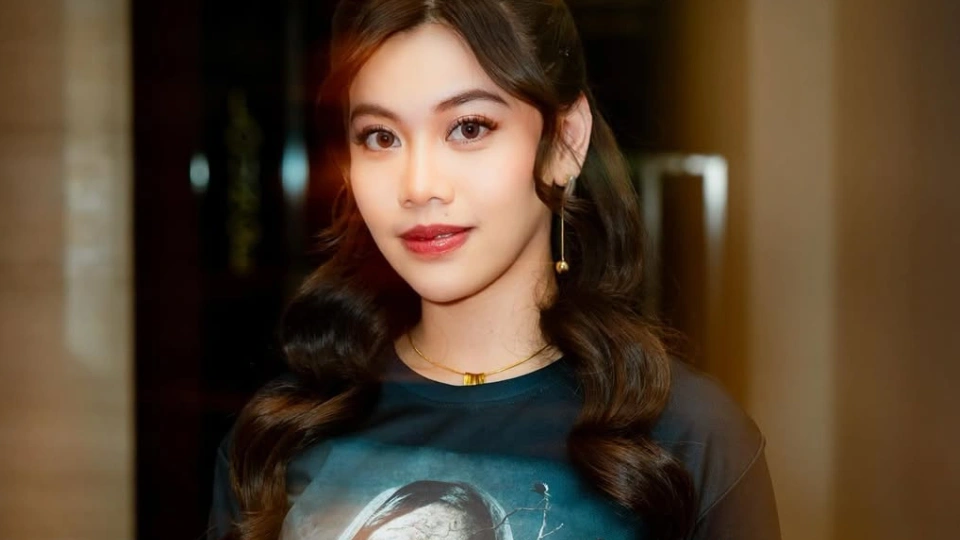 Frislly Herlind (Intagram)